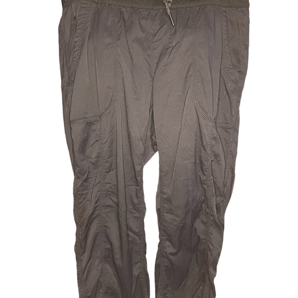 The North Face Women's Black Capris